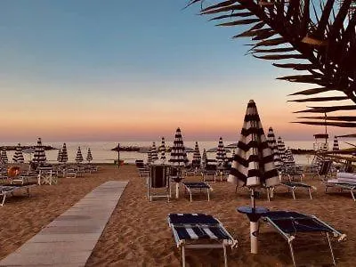 Claeli * Porto SantʼElpidio